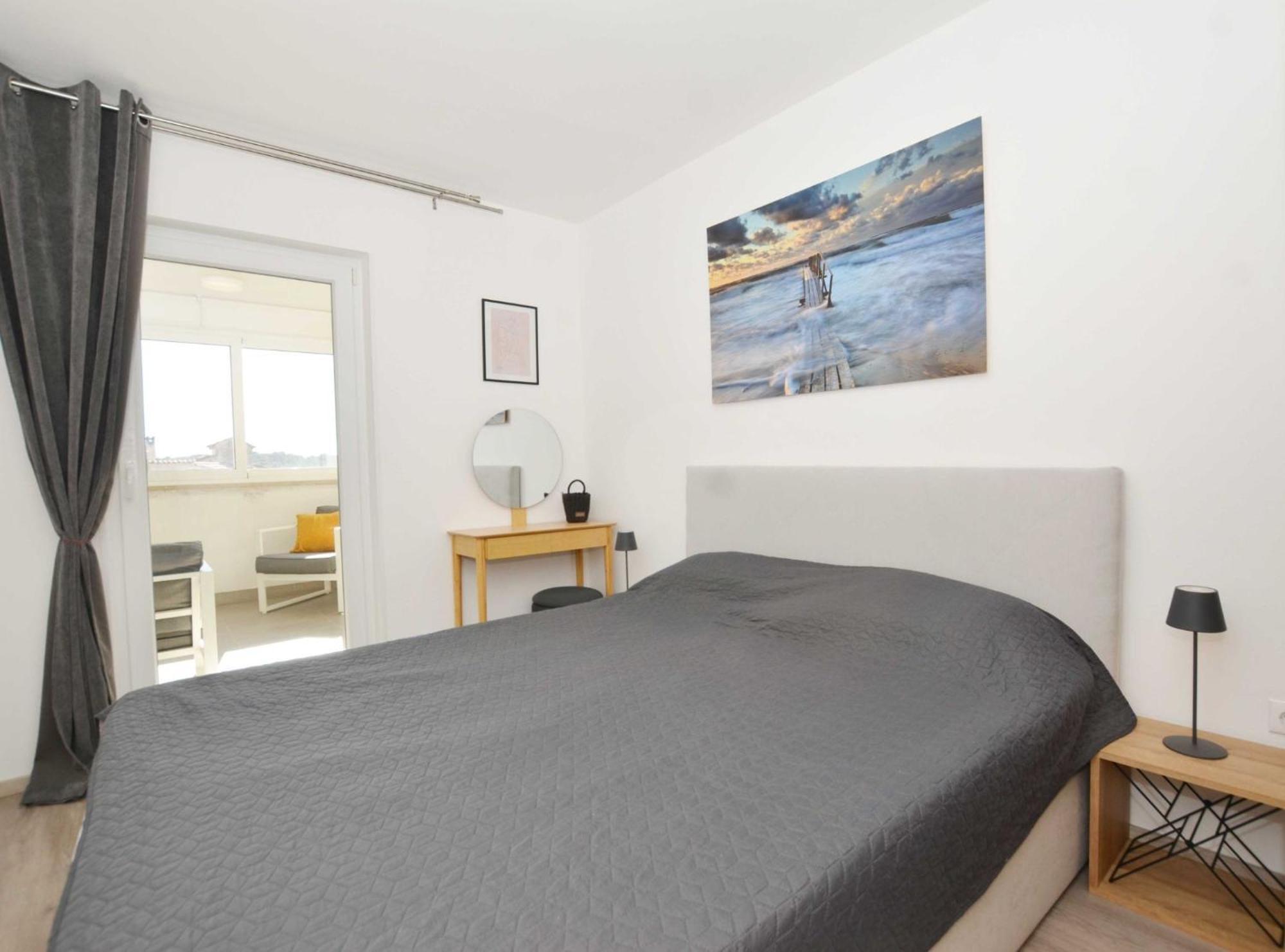 Appartement Tranquil And Bright With Loggia